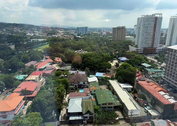 Lägenhetshotell Trig Place At Be Residences Near It Park With Free Pool, Netflix, Wifi Cebu