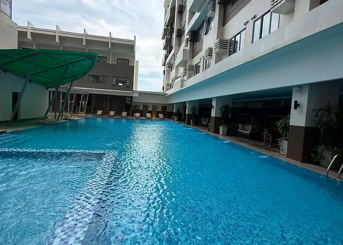 Trig Place At Be Residences Near It Park With Free Pool, Netflix, Wifi Lägenhetshotell Cebu