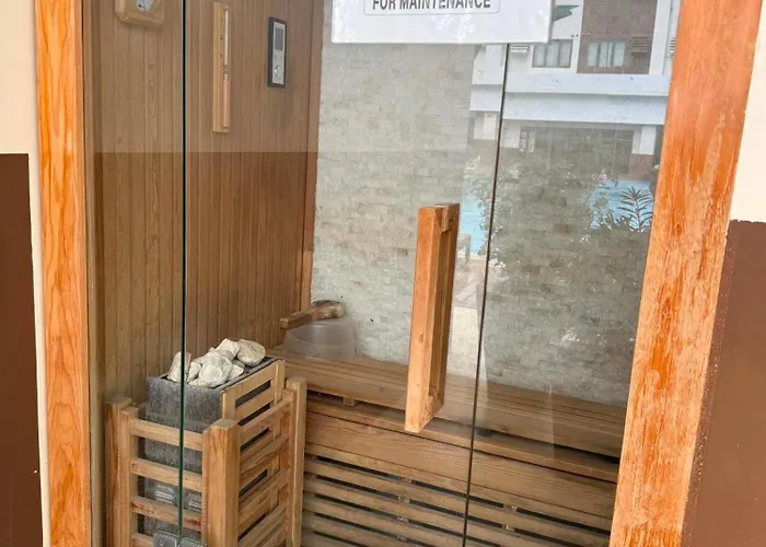 Trig Place At Be Residences Near It Park With Free Pool, Netflix, Wifi