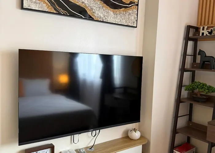 Trig Place At Be Residences Near It Park With Free Pool, Netflix, Wifi